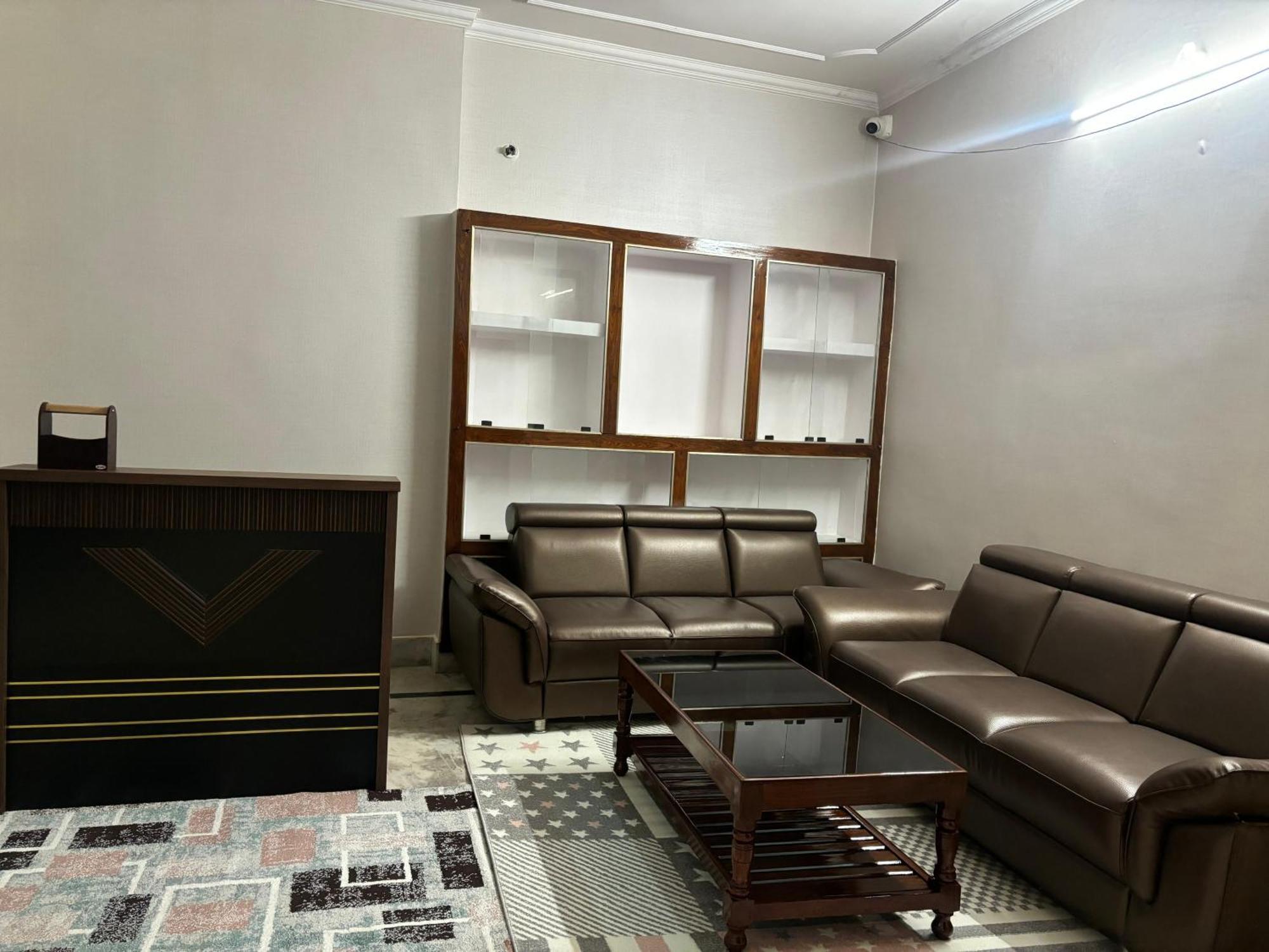 Amara Homestays Αλλαχαμπάντ Εξωτερικό φωτογραφία